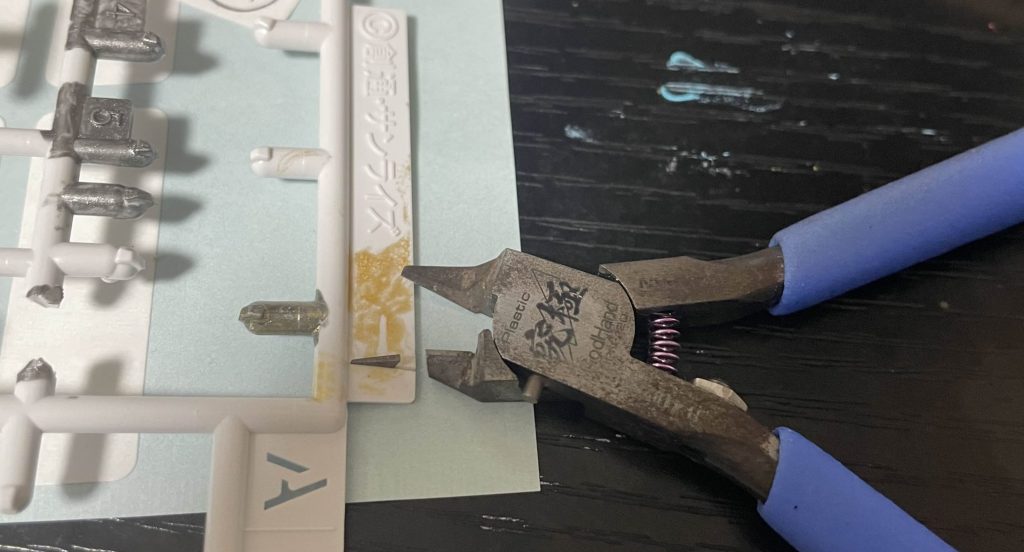 ゴッドハンドアルティメットニッパーは折れやすい?折らずに使うためのコツは?